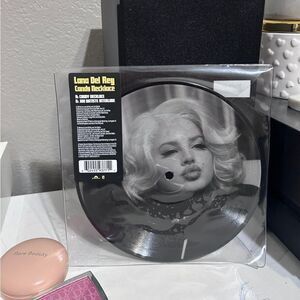 lana del rey candy necklace vinyl